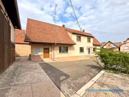 maison 6 pièces 160 m²