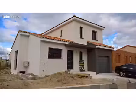 villa 4 pièces 90 m²