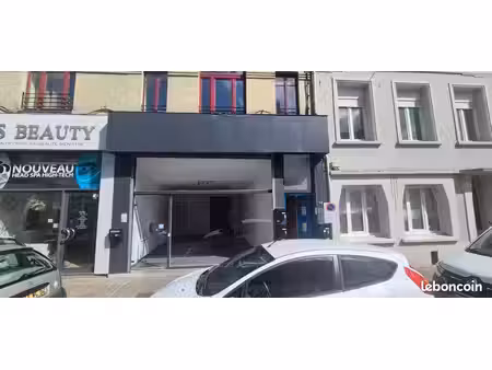 a louer local commercial 40m² avec sous sol ◊ centre ville carvin ◊ libre rapidement