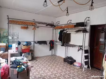 local commercial 24m2 à louer