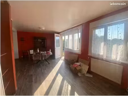appartement 3 pièces 64 m²