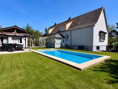 maison 6 pièces 115 m²