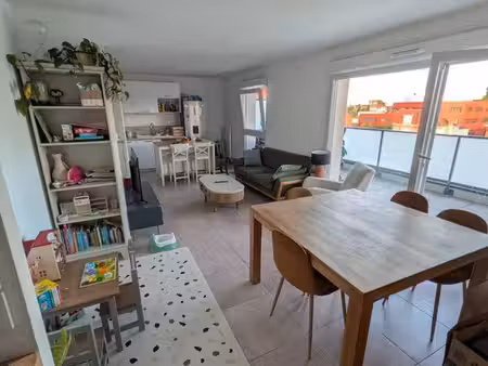 app t4 duplex la madeleine quartier st charles