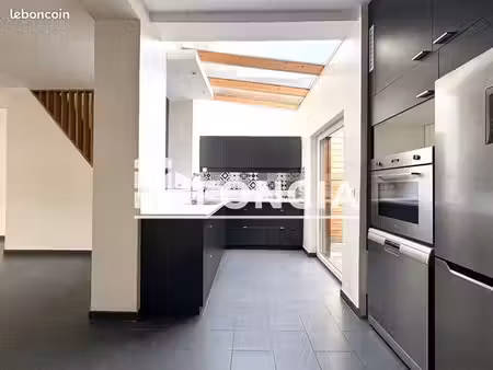 maison 5 pièces 122 m²