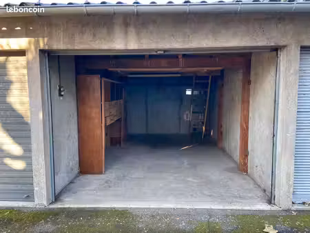 garage à louer - tarbes centre ville / gare