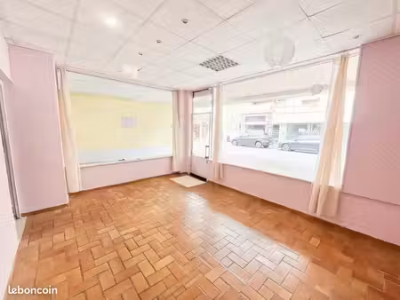 local commercial ou professionnel - 48m² - centre ville lannemezan