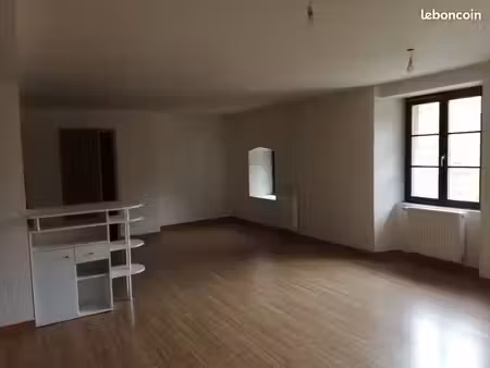 à louer appartement de 120 m² à ferrette