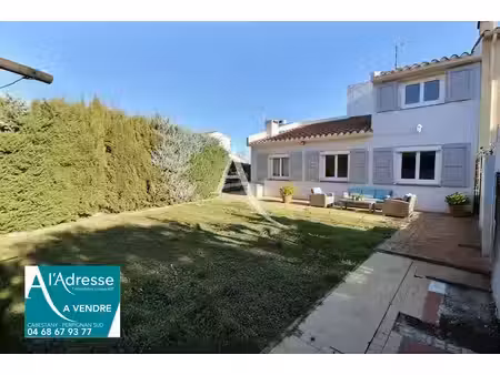 cabestany - villa 3 faces de type f6/7 au centre sur terrain piscinable.