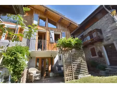 a vendre - maison de village 4 chambres - secteur courcheve
