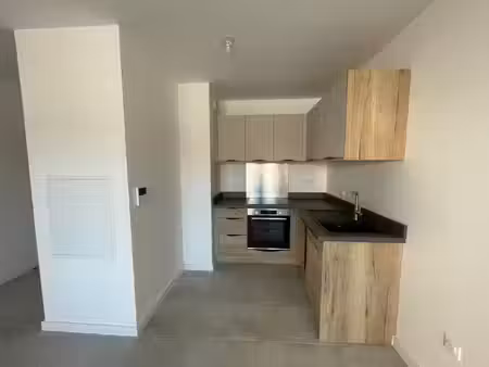 superbe appartement t2 neuf de standing avec terrasse couver