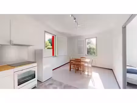 location meublée appartement 1 pièce 30.04 m² à salmiech (12120)  510 €