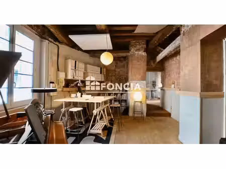 beau local professionnel