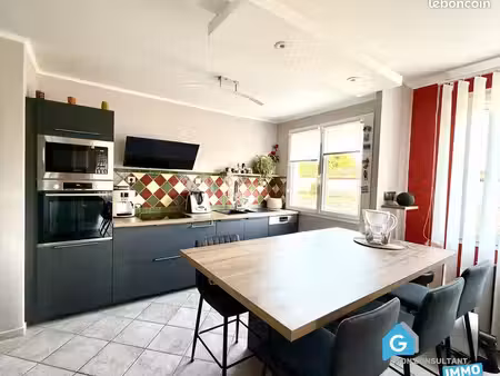 appartement 3 pièces 65 m²