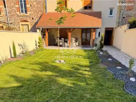 immeuble 191 m² chauffailles