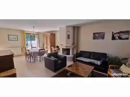 maison 6 pièces 118 m²