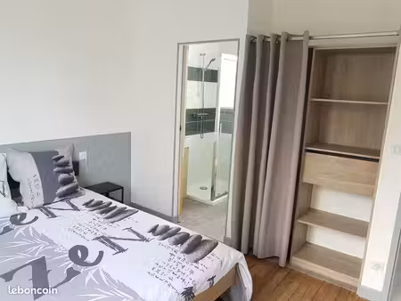 2 chambres (16m² et 14m²)– proche université & hôpital / ifsi