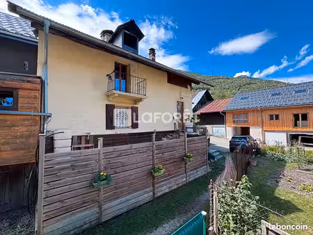 maison 2 pièces 37 m²