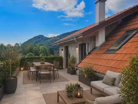 appartement avec toiture terrasse et rez de jardin