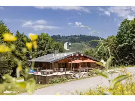 chalet 7 pièces 220 m²