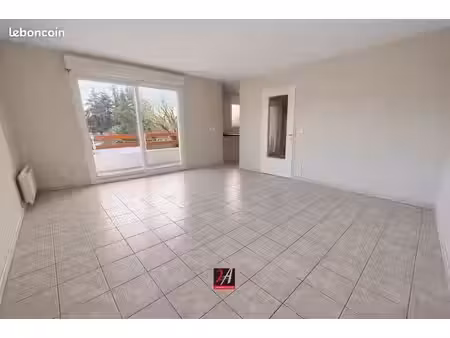 appartement 4 pièces 77 m²
