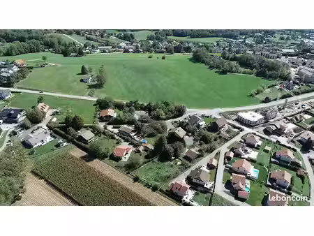terrain 622 m² groisy