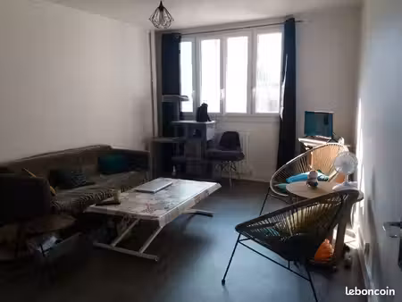 loue f3 centre ville elbeuf