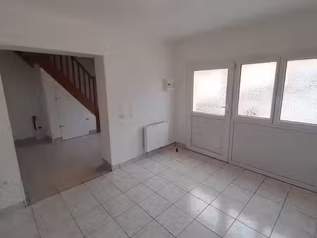 location maison mitoyenne rénovée