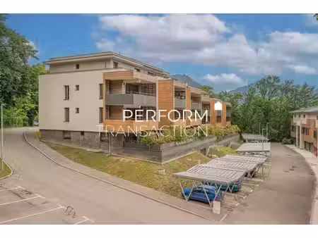 sassenage – domaine de beaurevoir | t3 de 69 m² avec terrasse et vue vercors