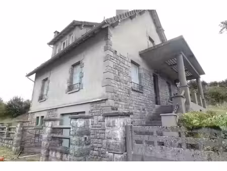 vente maison 4 pièces 95 m² aurillac (15000)