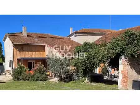 maison à vendre de 6 pièces de 179 m²