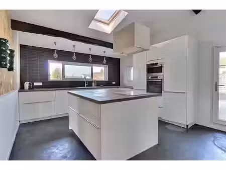 vente maison 7 pièces 220 m² à gauriaguet (33240)  354 000 €