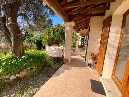 vente villa 4 pièces 122 m² à carros (06510)  578 000 €