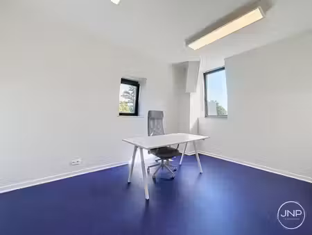 liège - bureau à louer dans un coworking médical neuf
