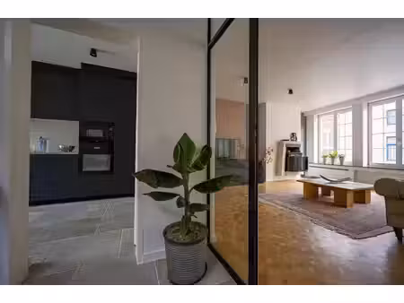 exclusief gerenoveerde herenwoning met garage  zonnige st...