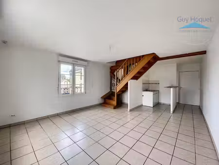 appartement t2 (49 m²) en location à crepy en valois