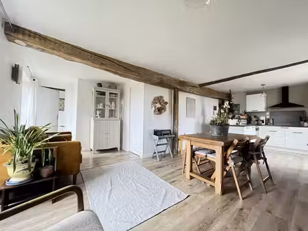 à louer – appartement t4 rénové à pacé
