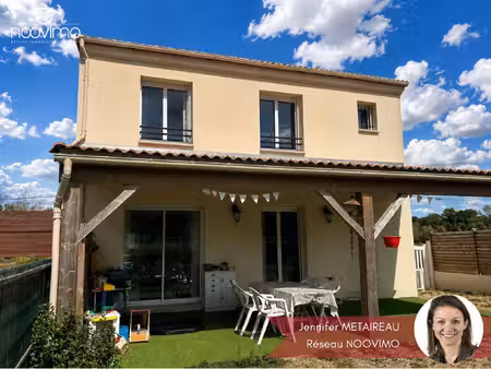 maison de 2022 - 4 chambres avec garage et jardin clos