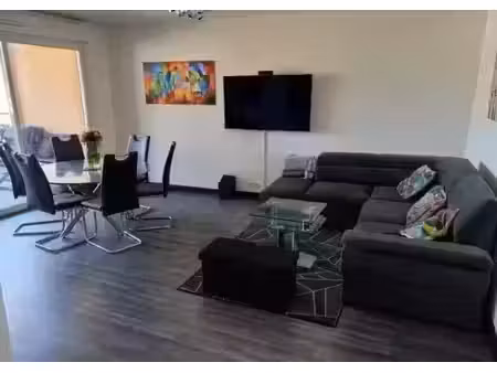 location meublée appartement 2 pièces 54 m² à nice (06000)  1 350 €