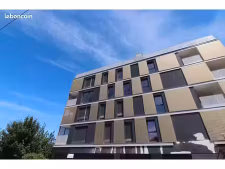 appartement 3 pièces 64 m²