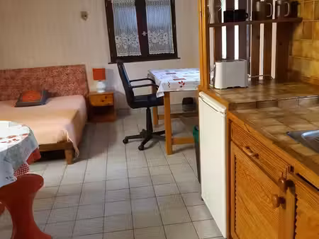 loue studio meublé tt inclus