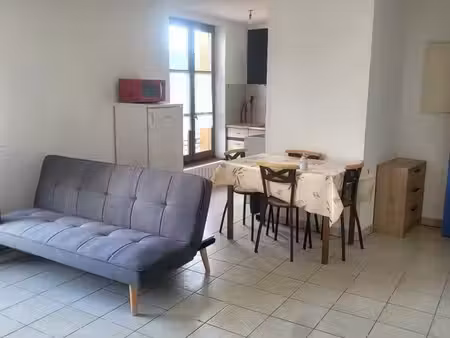 ? appartement 45 m² – 1 chambre – malzieu-ville
