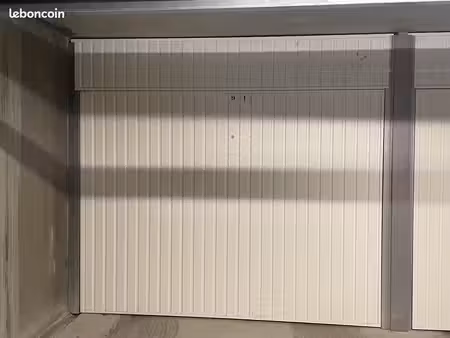 box motorisé et sécurisé neuf proche aix centre
