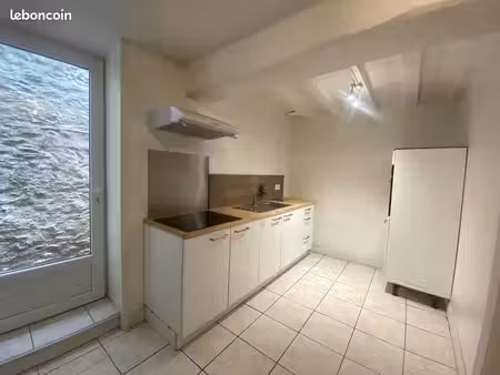 maison 95m2  deux chambres en centre-ville