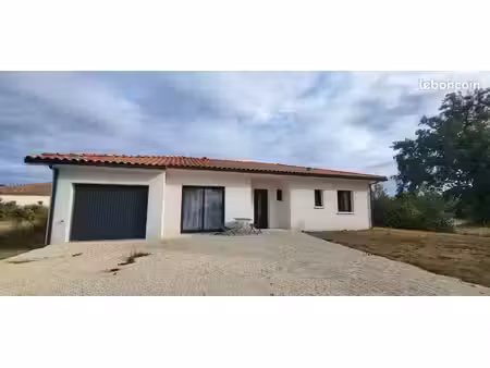 tres belle villa recente meublee t4 a condom avec jardin et garage
