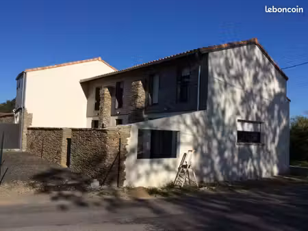 maison 3 pièces 55 m²
