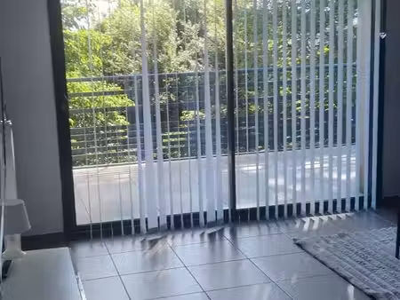 appartement 3 pièces avec belle terrasse