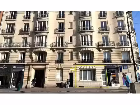 location locaux professionnels 0 pièces 50 m² à neuilly-sur-seine (92200)  1 910 €