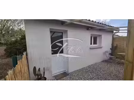 location meublée maison 1 pièce 23 m² à cubzac-les-ponts (33240)  590 €