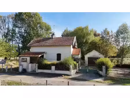 ancienne maison de garde-barrière