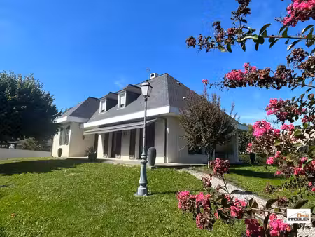 maison avec jardin